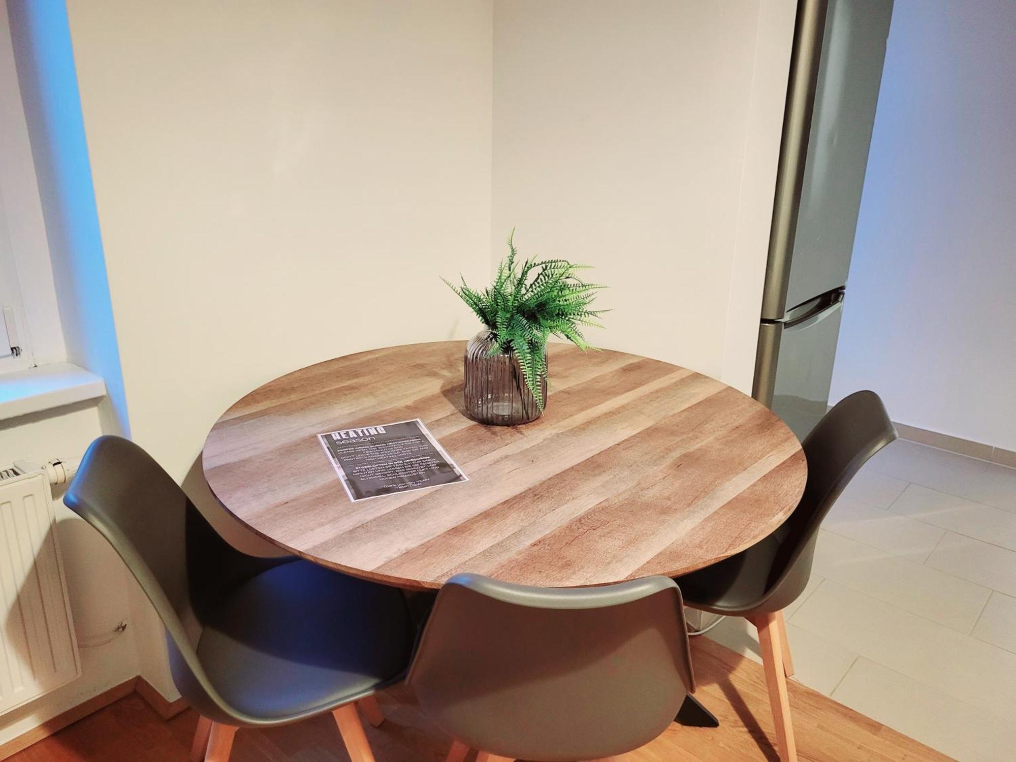 Floridsdorfer Apartment - Free Highspeed-Internet Viena Exterior foto