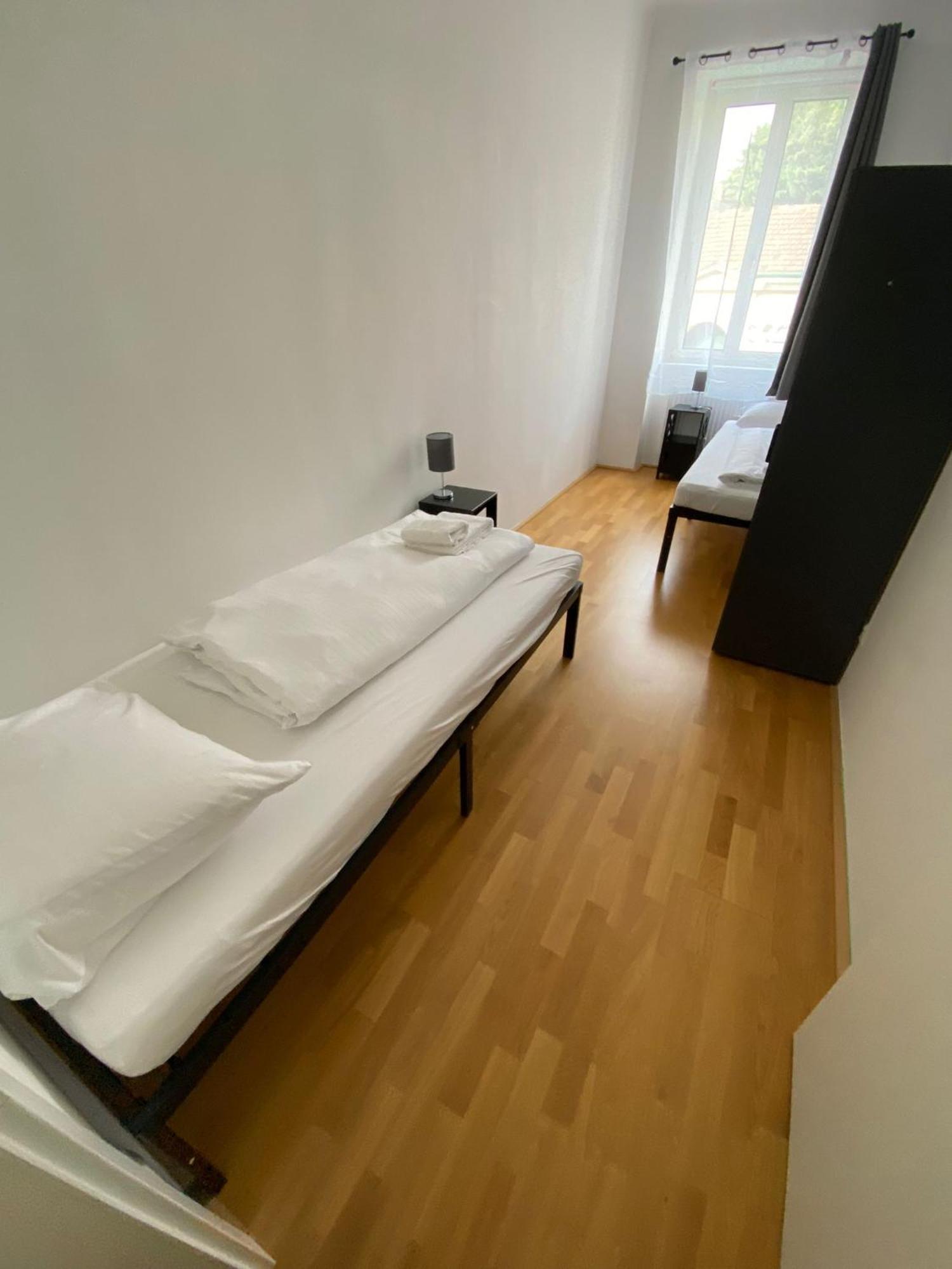 Floridsdorfer Apartment - Free Highspeed-Internet Viena Exterior foto